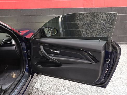 Used 2018 BMW M4 Coupe image 44