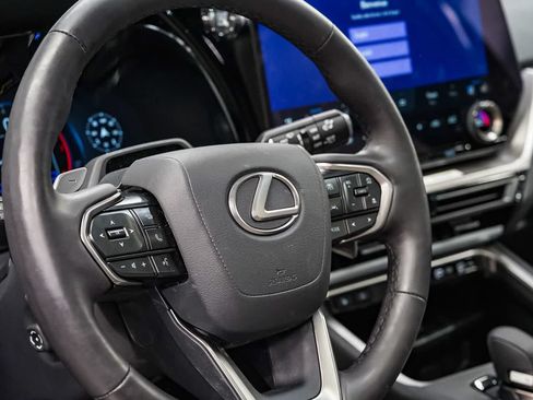 Used 2026 Lexus TX 350 AWD w/ Technology Package image 21