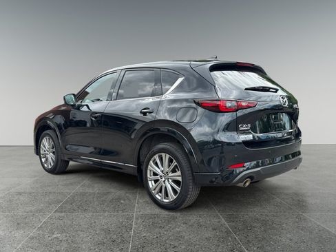 Used 2023 MAZDA CX-5 Signature AWD/4WD image 3
