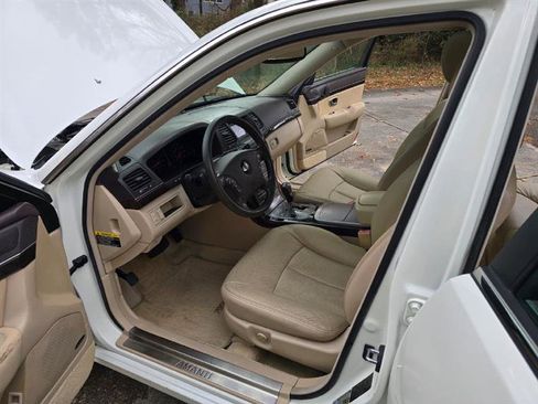 Used 2007 Kia Amanti w/ Leather Pkg image 30