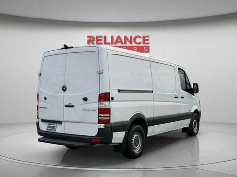 Used 2016 Mercedes-Benz Sprinter 2500 image 8