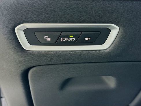 Used 2024 BMW X7 xDrive40i w/ Parking Assistance Package image 10