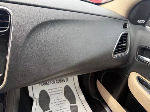 Used 2014 Chrysler 200 Limited w/ Sun/Sound Group image 37