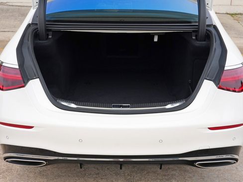 Used 2022 Mercedes-Benz S 500 4MATIC w/ AMG Line Package image 10