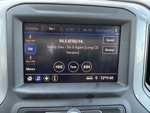 Used 2022 Chevrolet Silverado 1500 Custom image 11