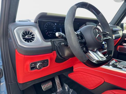 Certified 2025 Mercedes-Benz G 63 AMG 4MATIC image 21