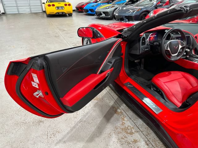 Used 2014 Chevrolet Corvette Stingray Convertible w/ 3LT Preferred Equipment Group RWD image 15