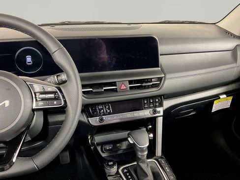 New 2026 Kia Seltos SX w/ SX Sunroof Package image 11