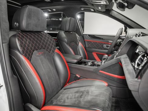 Used 2021 Bentley Bentayga Speed image 27