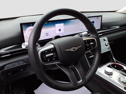 Used 2025 Genesis GV80 2.5T Standard image 12