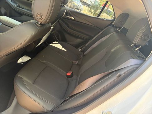 Used 2025 Buick Encore GX Preferred image 22