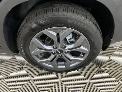 Used 2024 Kia Seltos S FWD image 10