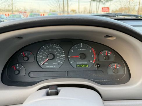 Used 2004 Ford Mustang GT image 15