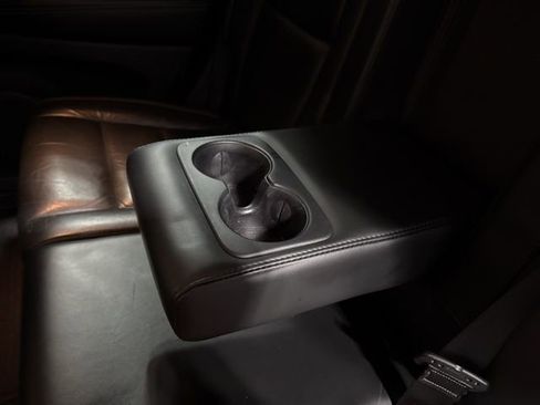 Used 2016 Jeep Grand Cherokee Limited image 32