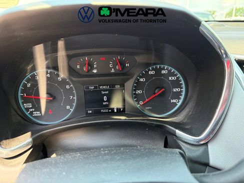 Used 2021 Chevrolet Equinox LS w/ LS Convenience Package FWD image 5