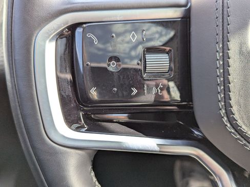 Used 2023 Land Rover Range Rover Velar S image 23