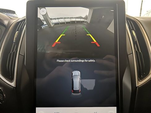 Certified 2024 Ford Edge SEL w/ Convenience Package image 19