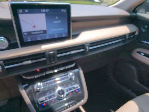 Used 2020 Lincoln Corsair Reserve FWD image 16