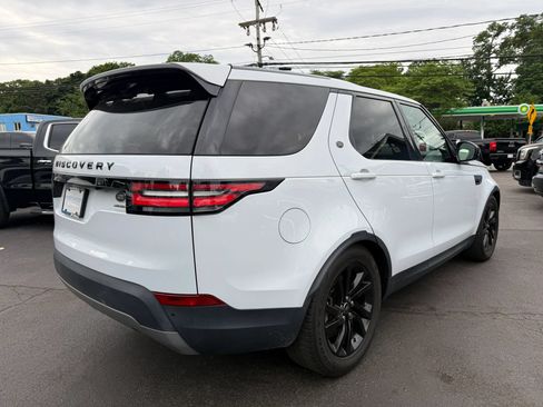 Used 2018 Land Rover Discovery HSE AWD/4WD image 7