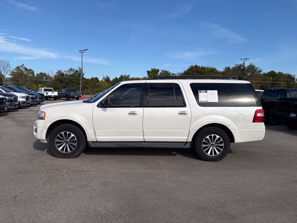 Used 2016 Ford Expedition EL XLT w/ Equipment Group 202A RWD image 4