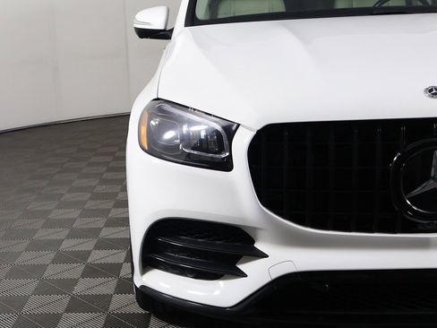 Used 2023 Mercedes-Benz GLS 450 4MATIC w/ AMG Line Exterior image 16