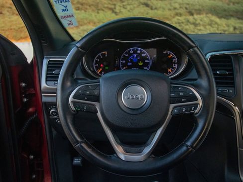 Used 2018 Jeep Grand Cherokee High Altitude image 24