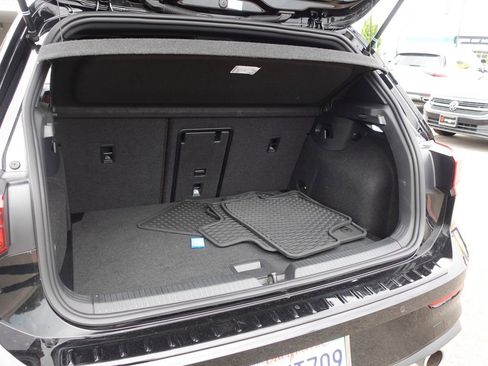 Certified 2025 Volkswagen GTI SE FWD image 23