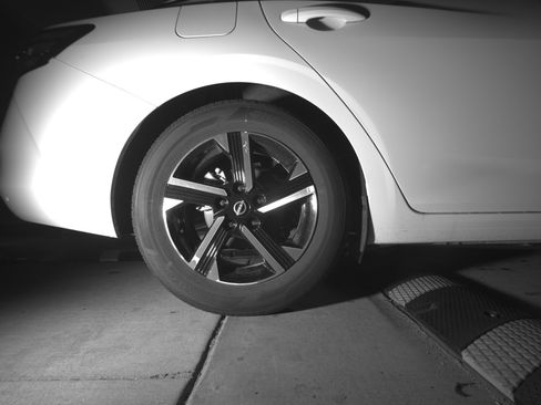 Used 2025 Nissan Sentra SV image 15