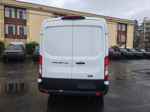 New 2026 Ford Transit 250 148 Medium Roof RWD image 6