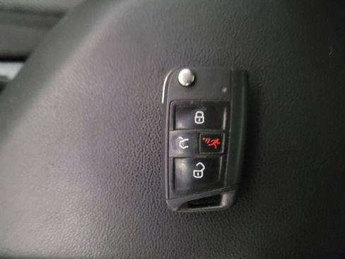 Used 2021 Volkswagen Jetta S w/ Driver Assistance Package image 32