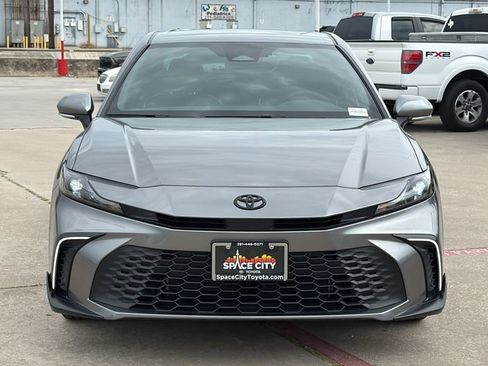 Certified 2026 Toyota Camry SE image 8