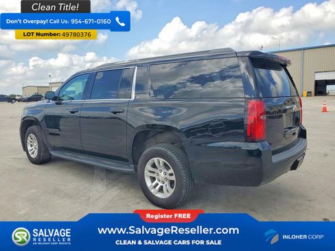 Used 2019 Chevrolet Suburban LT RWD image 3