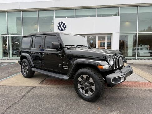 Used 2018 Jeep Wrangler Unlimited Sahara w/ LED Lighting Group image 1