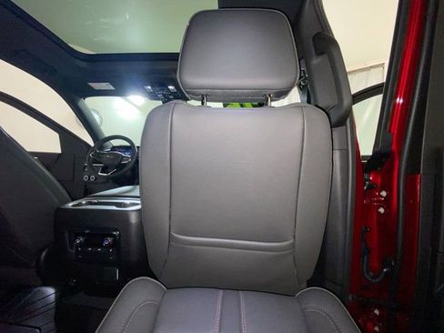 Used 2026 Chevrolet Tahoe RST w/ Comfort Package AWD/4WD image 37