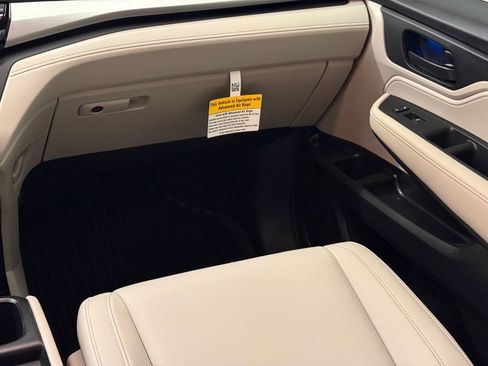 New 2026 Honda Odyssey EX-L image 13
