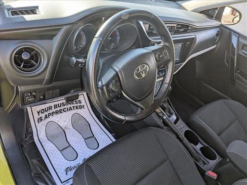 Used 2017 Toyota Corolla iM image 10