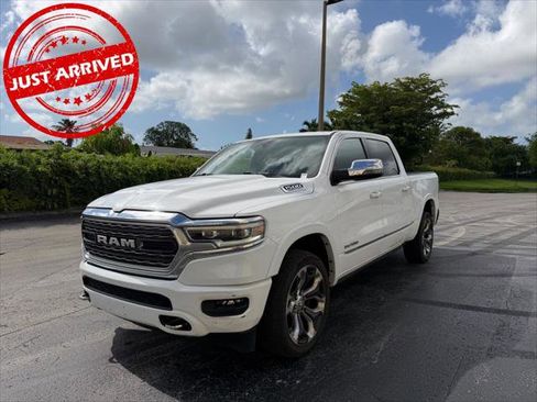 Used 2023 RAM 1500 Limited w/ Body Color Bumper Group AWD/4WD image 2