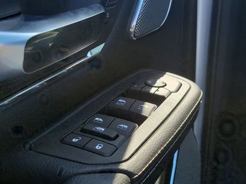 New 2026 RAM 1500 Laramie w/ Night Edition image 15