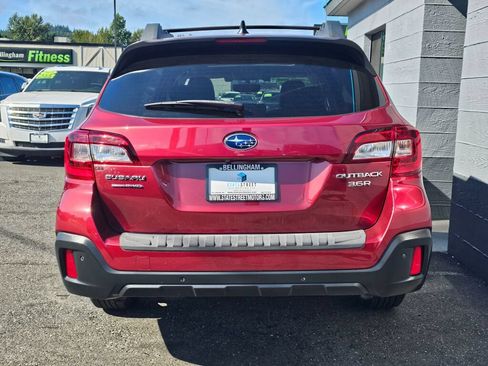 Used 2019 Subaru Outback 3.6R Limited AWD/4WD image 4