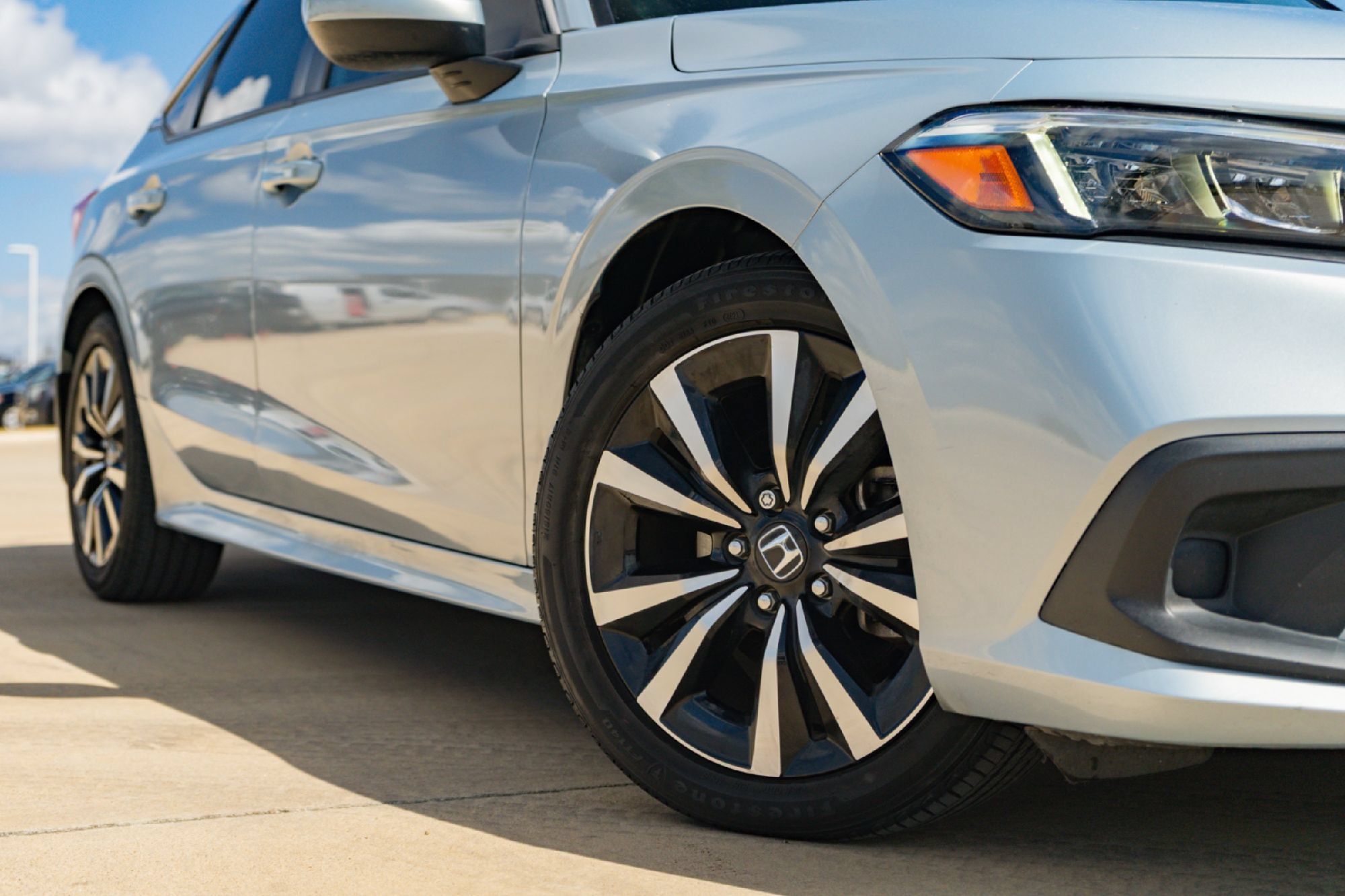 Used 2022 Honda Civic EX image 2