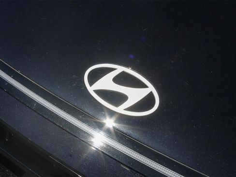Certified 2025 Hyundai Sonata SE image 14
