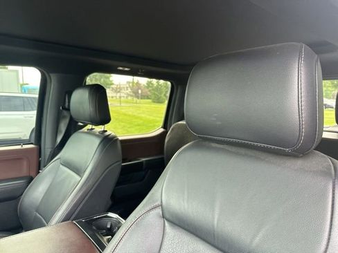 Used 2021 Ford F150 Lariat AWD/4WD image 6