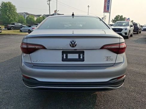 Certified 2023 Volkswagen Jetta Sport FWD image 7