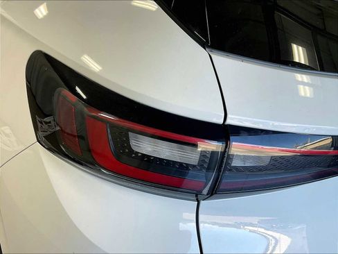 Used 2021 Volkswagen ID.4 Pro w/ ID.4 Protection Package image 31