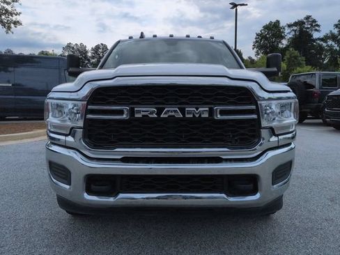 Used 2020 RAM 3500 Tradesman w/ Chrome Appearance Group AWD/4WD image 9