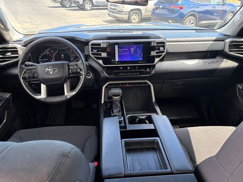 Used 2022 Toyota Tundra SR5 AWD/4WD image 26