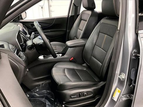 Used 2024 Chevrolet Equinox Premier image 19