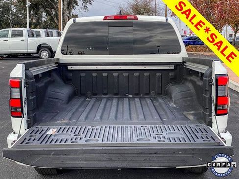 Used 2023 Nissan Frontier SV w/ SV Convenience Package image 51
