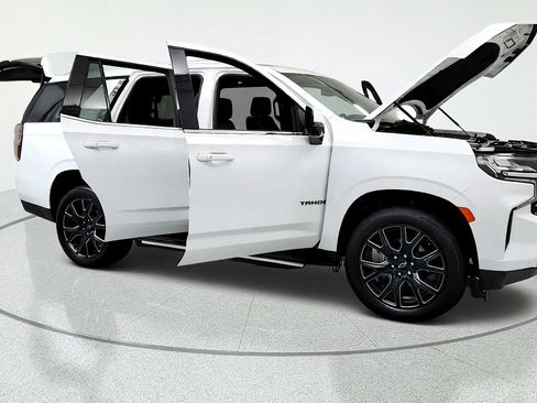 Used 2023 Chevrolet Tahoe LT w/ LT Signature Plus Package AWD/4WD image 14