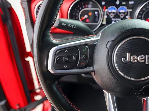 Used 2021 Jeep Gladiator Rubicon image 15